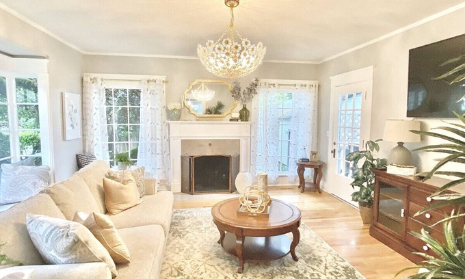Albany House | A Renovated Historical Home in PNW Monteith District