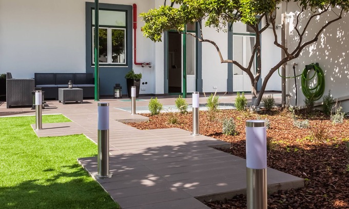 Sao Jorge de Arroios Apartment | A Secret Garden in Lisbon