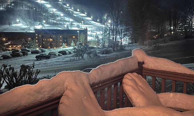 Ellicottville House | ❄️⛷A short walk to Holiday Valley adventures and 1 mile from the village🏂❄️