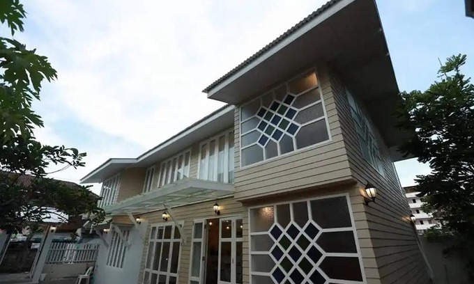 Yan Nawa Villa | A Sleep Bangkok Charoenkrung