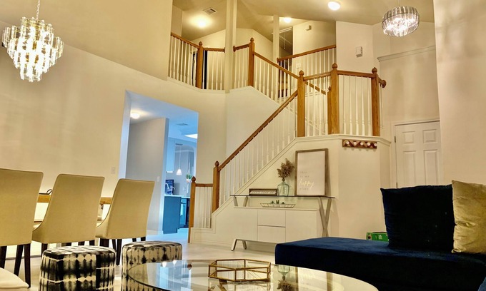 Helotes House | A spacious vacation home for your Family