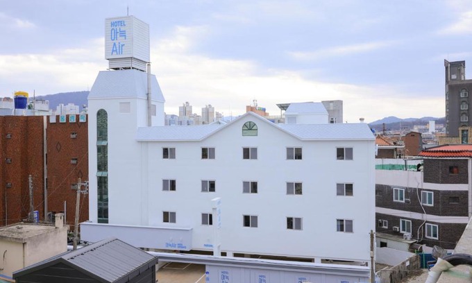 Geochang Hotel | Aank Air Hotel Daejeon
