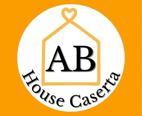 Caserta Apartment | AB House Caserta - Reggia di Caserta e Stazione Fs a cinque minuti in auto