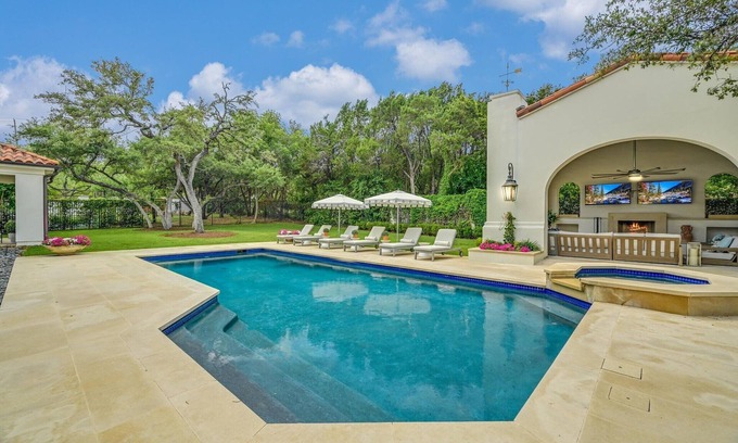 The Ravine House | Above Splendor l 5 Bedrooms l Pool&Spa l Pickleball l Events I Services