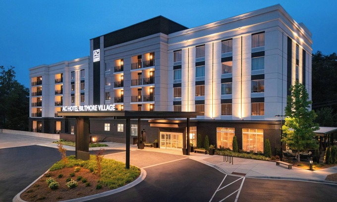 Asheville Hotel | AC Hotel by Marriott Asheville Biltmore Village