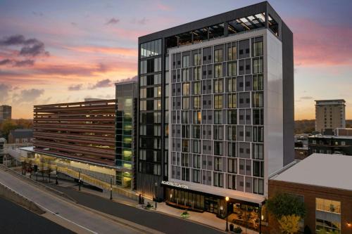 Downtown Hotel | AC Hotel by Marriott St. Louis Clayton