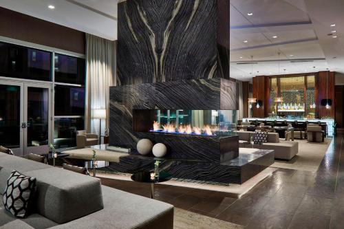 Sobro Hotel | AC Hotel Nashville Downtown
