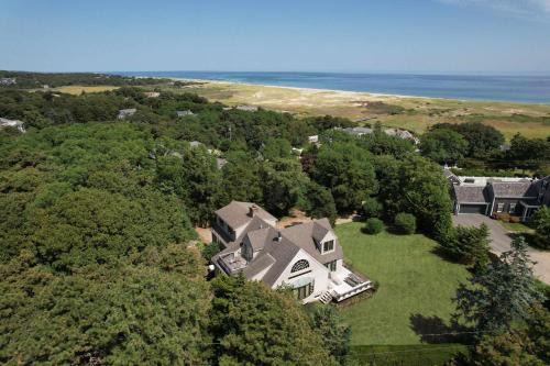 East Orleans House | Access to private area of Nauset Beach