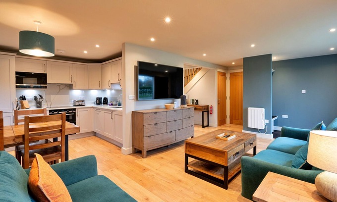 Dorsington Cottage | Acorn Cottage