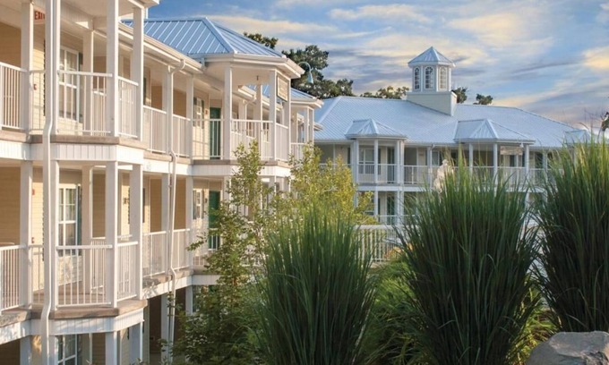Sheridan Apartment | Acqua Park - Great family fun/Studio