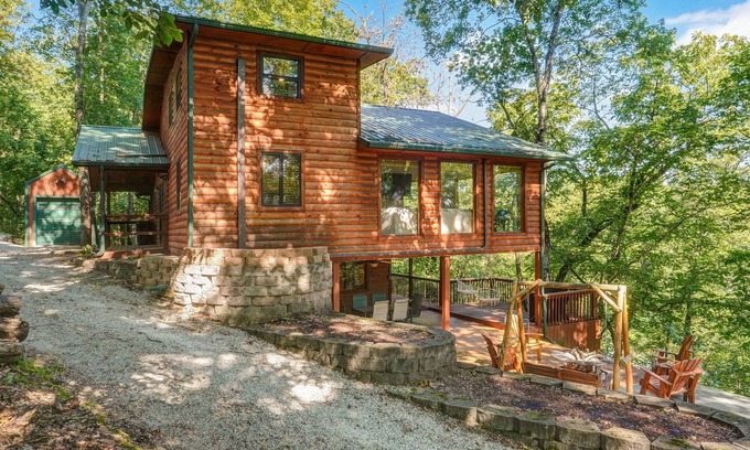 Eagle Rock Cabin | Adalee - Table Rock Lake, Roaring River, Eureka Springs, Dogwood Canyon