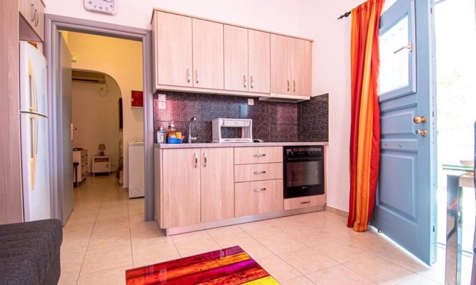 Perissa Apartment | Adelphi Apartments Apartment - Ground Floor Sleeps 3