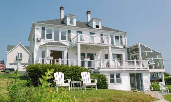 Boothbay Harbor Hotel | Admiral's Quarters Room 13 - PREMIER Ocean View 2 Room King Suite w/Living Room, Fireplace, Patio