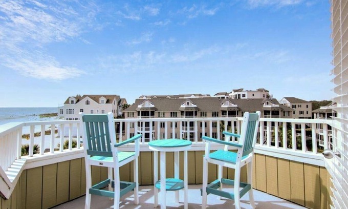 Isle of Palms Condo | “Admiral’s Quarters” at 304 A Port O Call|Oceanfront|Perfect for Families|Discounted Winter Month.