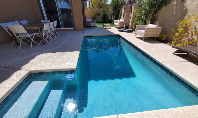 Las Vegas House | Adorable 4 bedroom w/strip view & pool!nGreat location! Family friendly!nn