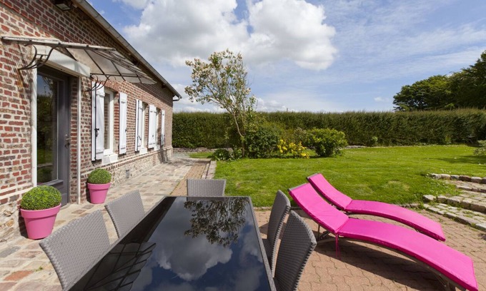 Les Loges House | Adorable Normandy house 7mns from Etretat, in a quiet, green setting