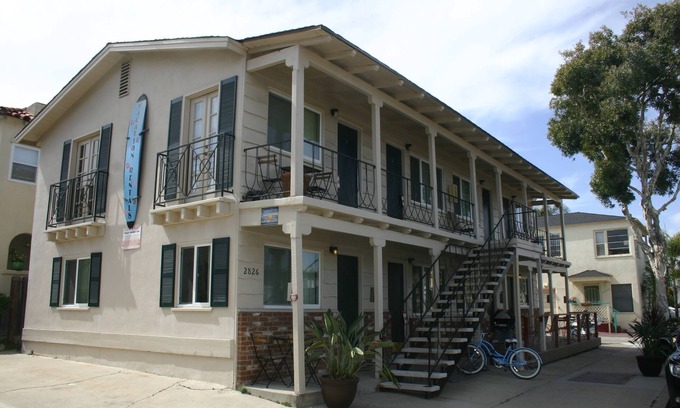 South Mission Beach Apartment | Adorable South Mission Studio-Steps to Ocean & Bay, Walk 5min to Belmont Park6