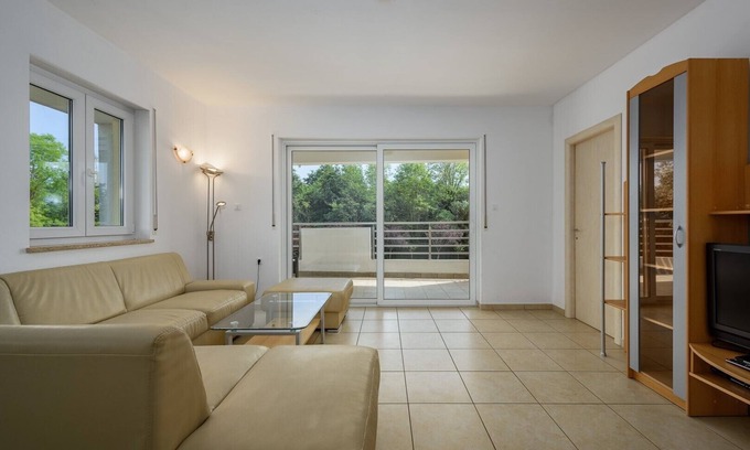 Monterol Apartment | ADRIA house with apartments /Adria APARTMENT B5
