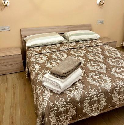 Arona House | Affittacamere La Quiete