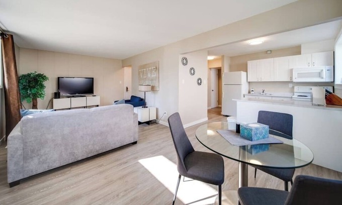Northeast Edmonton Condo | Affordable & Cozy 1 bedroom unit.