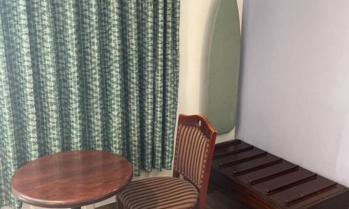 North Tonawanda Hotel | Affordable King Bed Stay w/Free Parking! Scottish Inns, Close to Buffalo Zoo