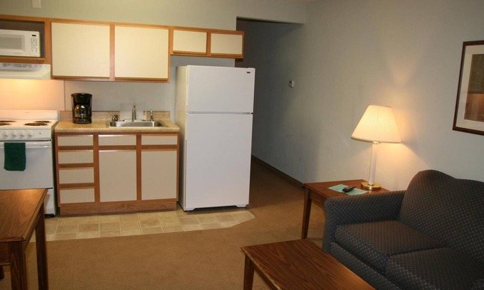 Lexington - Salisbury Hotel | Affordable Suites Lexington