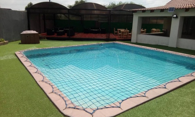 Kempton Park Bed & Breakfast | Afrikawisa at OR Tambo International
