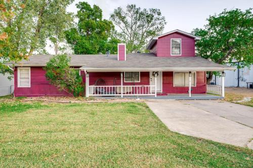 North Garden Acres House | Aggie Game Day Retreat about 1 Mi to Texas A and M!