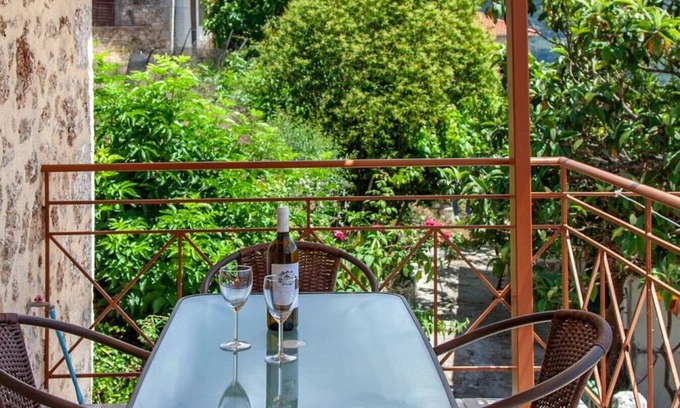 Agios Petros Apartment | Agios Petros Apartments 1