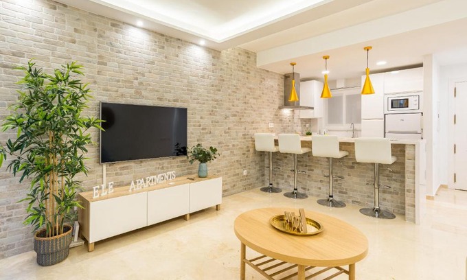 La Victoria Apartment | Agua II & seasonal pool by ELE Apartments