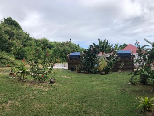 Capesterre-de-Marie-Galante Ski Chalet | Aichi's lodges -gîtes