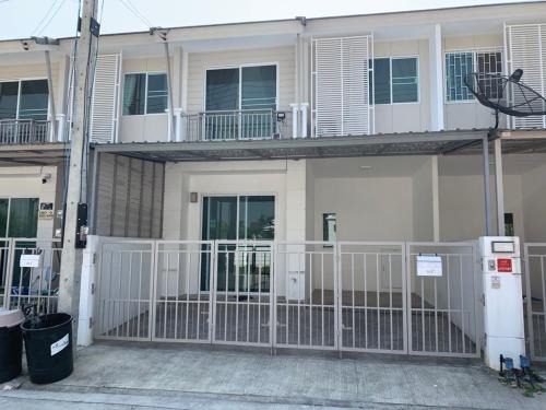 Pruksa Ville Lanna House | Aileen House