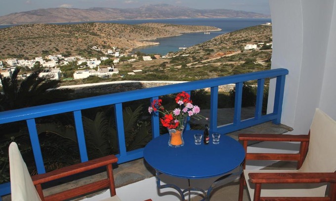 Ag. Georgios Hotel | Aiolos Iraklia