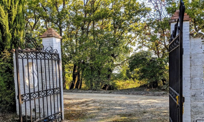 Colle di Val d'Elsa Villa | Air Conditioned Villa in the Tuscan Vineyard with swimming pool.