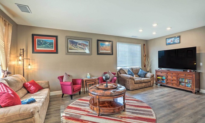 Sparks House | Air Racing Decor, Hot Tub: Sparks Home!