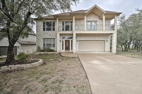 Travis Landing Villa | Airy Villa in Austin with BadmintonandVolleyball Court