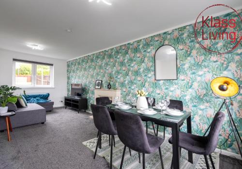 Coatbridge House | Aitkenhead house by Klass Living