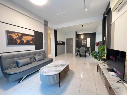 Kuching Apartment | AJ Homestay Near Kuching Airport