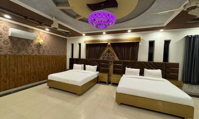 E-11 Sector House | AK Lodges Islamabad: Exquisite 6-Bedroom Estate with Premium Finishes and AC