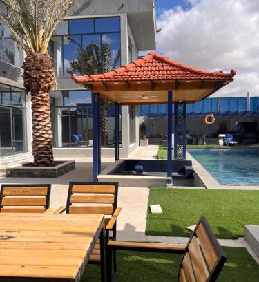 Sahab Ski Chalet | Al Ameer Chalet-Airport