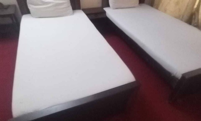 Saddar Hotel | Al-Azam Hotel & Restaurant