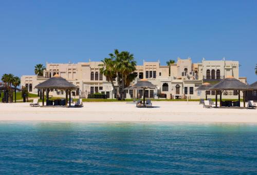 Abu Dhabi Villa | Al Maya Island & Resort