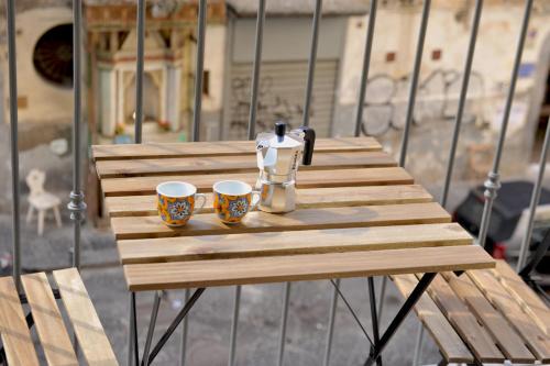 Naples City Centre Apartment | Al Vicoletto 64