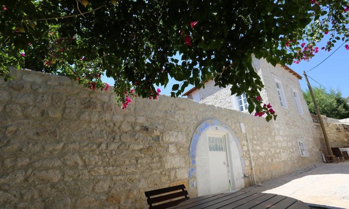 Alacati House | Alaçatı Köyiçi - Tarihi Rum Evi - Stone House