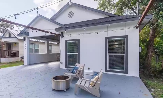 Southtown House | Alamo City Haven