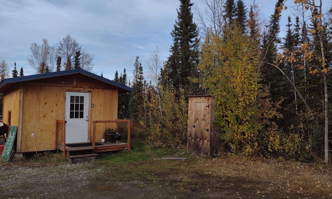 Fairbanks House | Alaskan Adventure Dry Cabin #1
