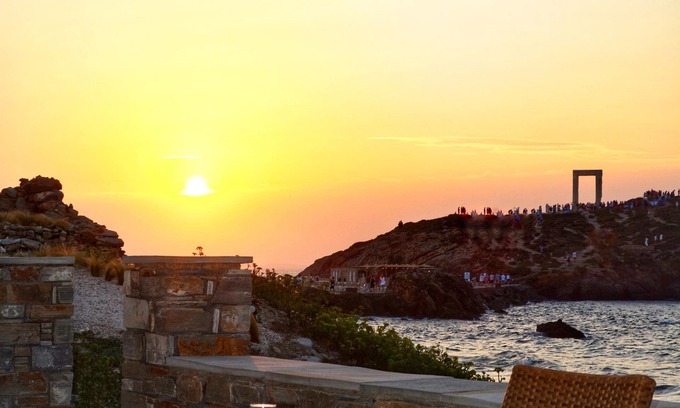 Naxos House | Albatross seaside house