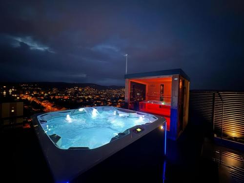 Kosice Old Town Apartment | Albelli Luxury Skyview