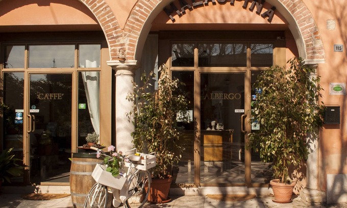 Sandra Hotel | Albergo Corte Malaspina