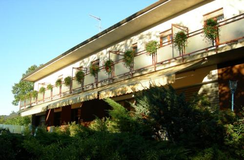 Miasino Hotel | Albergo La Genzianella